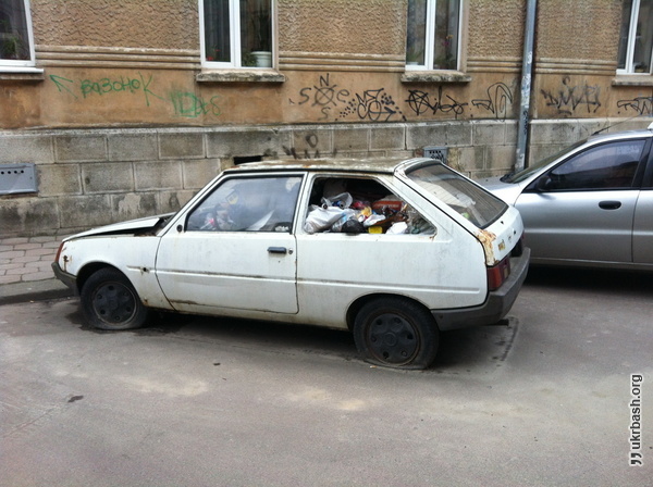 Не залишайте авто на довго))